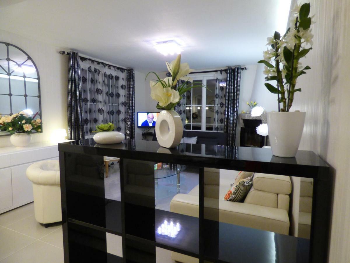 Villa Maison Blanche Tulle 1 A 4 Personnes Exteriör bild